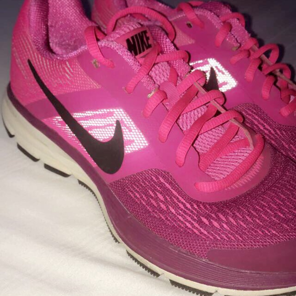 Pink Nike’s